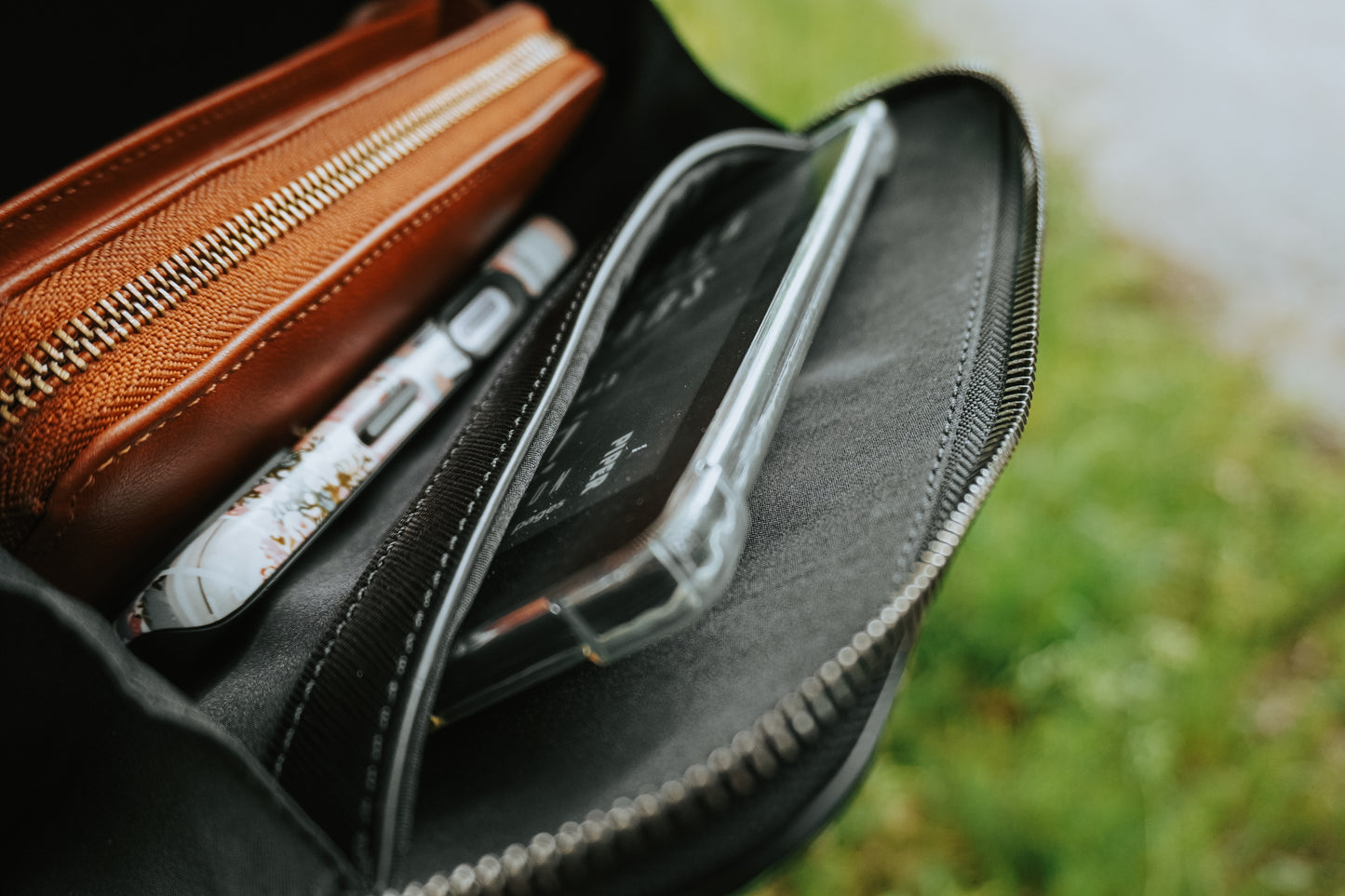 E-Reader Handbag & Coin Purse Bundle